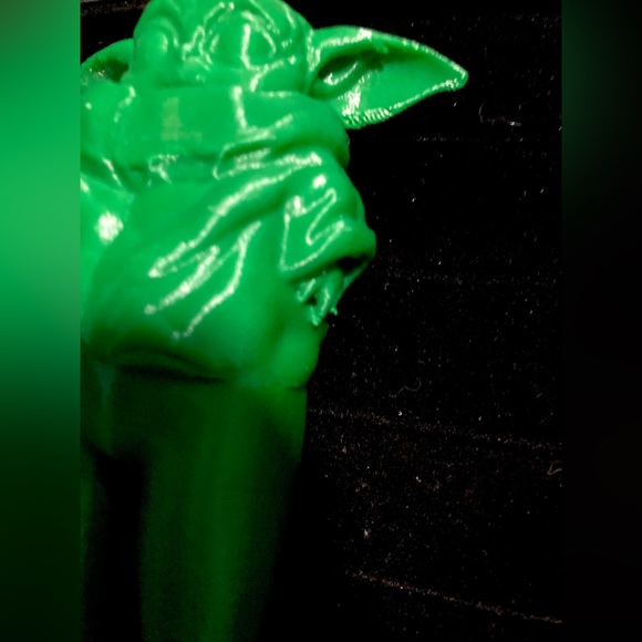 Sexy Legs Yoda Statue | 3D Printed Unpainted - Picture 13 of 15